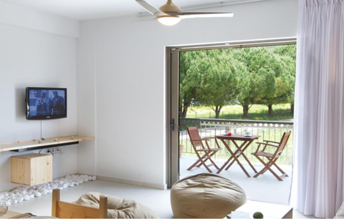 G.Living 365 Apartment Agia Efimia Exterior foto