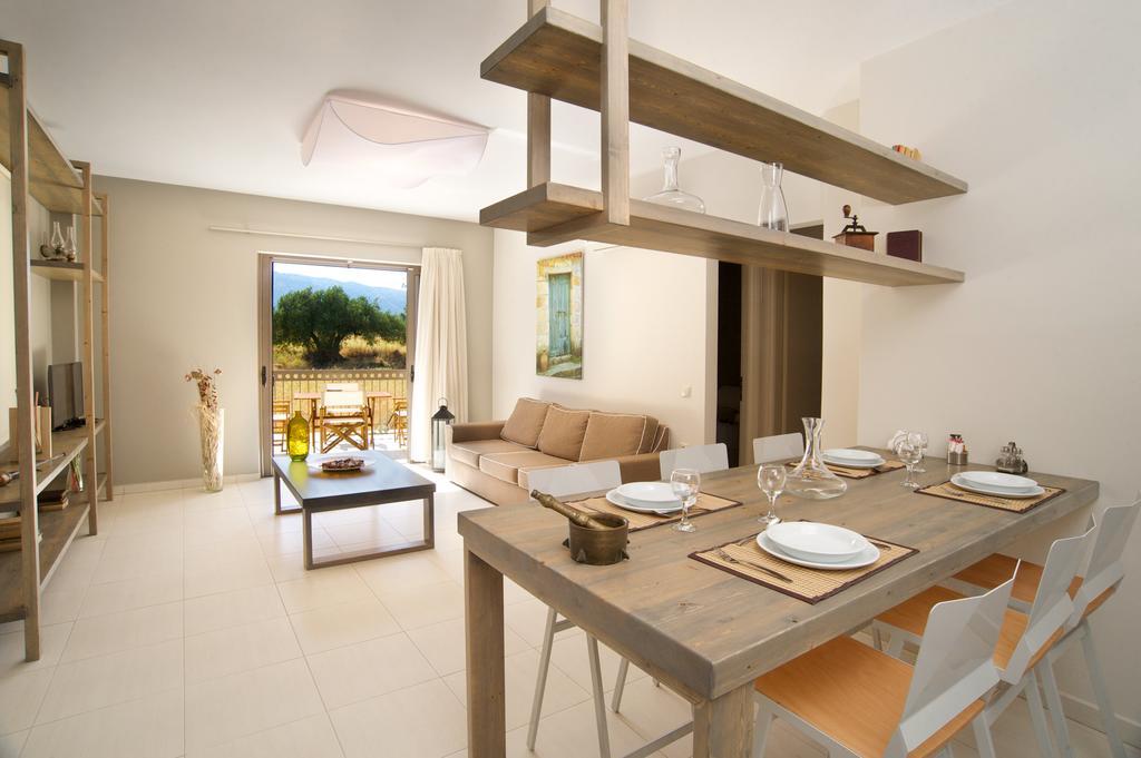 G.Living 365 Apartment Agia Efimia Cameră foto